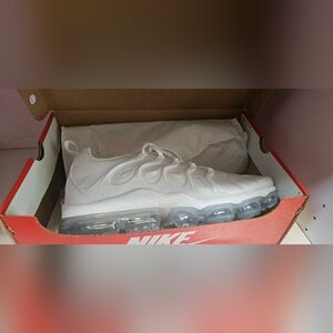 Nike Air Vapor Max white Size 13